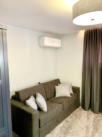 Фото номера Двухместный номер Делюкс с 1 кроватью Гостевой дом B&amp;D Apartments Delux, NEW г. Lovech 3